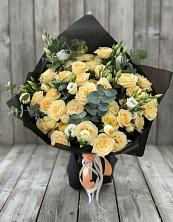Букет цветов из:  Розы и Лизиантусы в Кедровом Красноярского края