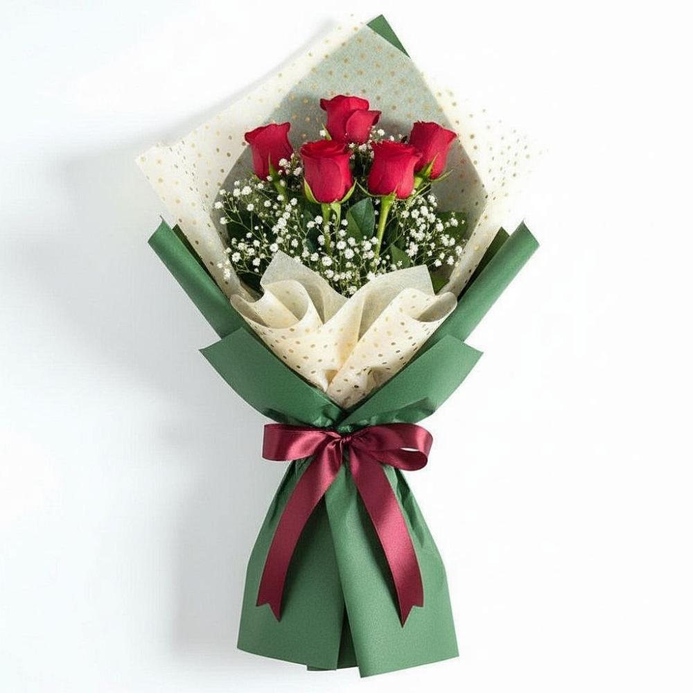 Букет цветов из: Розы в Кедровом Красноярского края