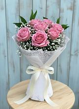 Букет цветов из:  Розы в Кедровом Красноярского края
