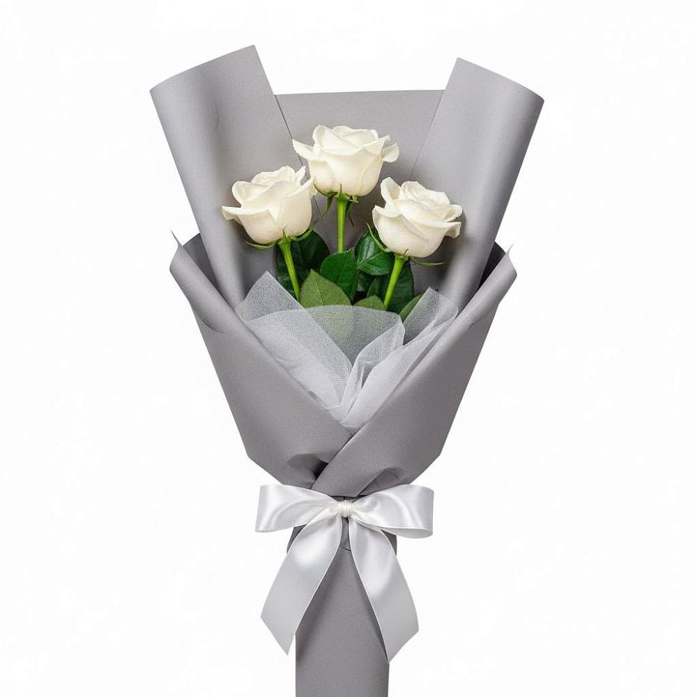Букет 3 белые розы в Кедровом Красноярского края