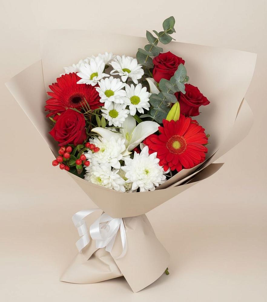 Букет цветов из: Розы, Хризантемы, Герберы и Лилии в Кедровом Красноярского края