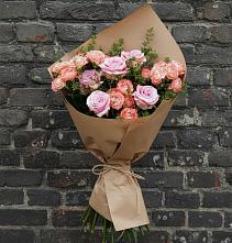 Букет цветов из:  Розы #REPLACE_PRED# Кедровом Красноярского края
