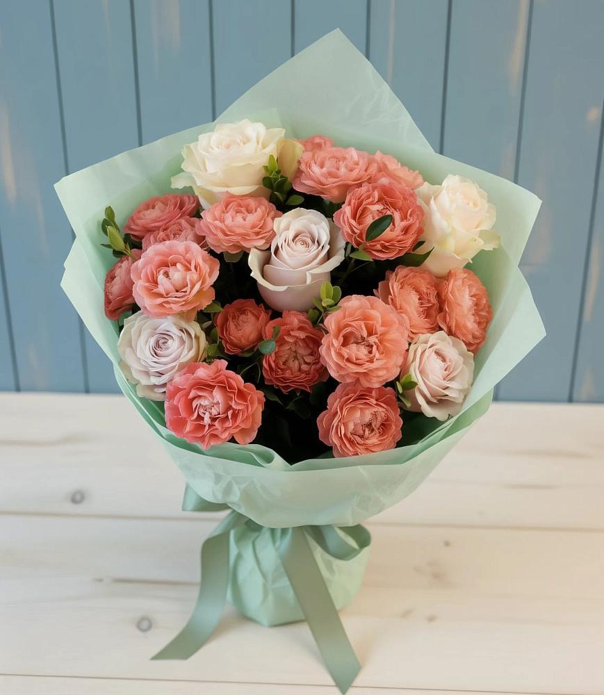 Букет цветов из: Розы в Кедровом Красноярского края