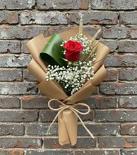 Букет цветов из:  Розы в Кедровом Красноярского края