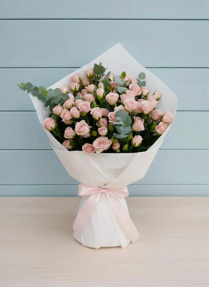 Букет цветов из: Розы в Кедровом Красноярского края