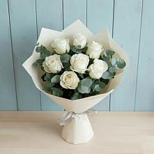 Букет Белые розы в Эвкалипте #REPLACE_PRED# Кедровом Красноярского края