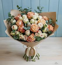 Букет цветов из:  Альстромерии и Розы #REPLACE_PRED# Кедровом Красноярского края