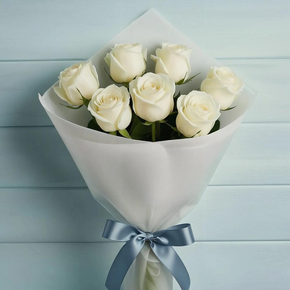 Букет 7 Белых роз Эдлесс Лав в Кедровом Красноярского края